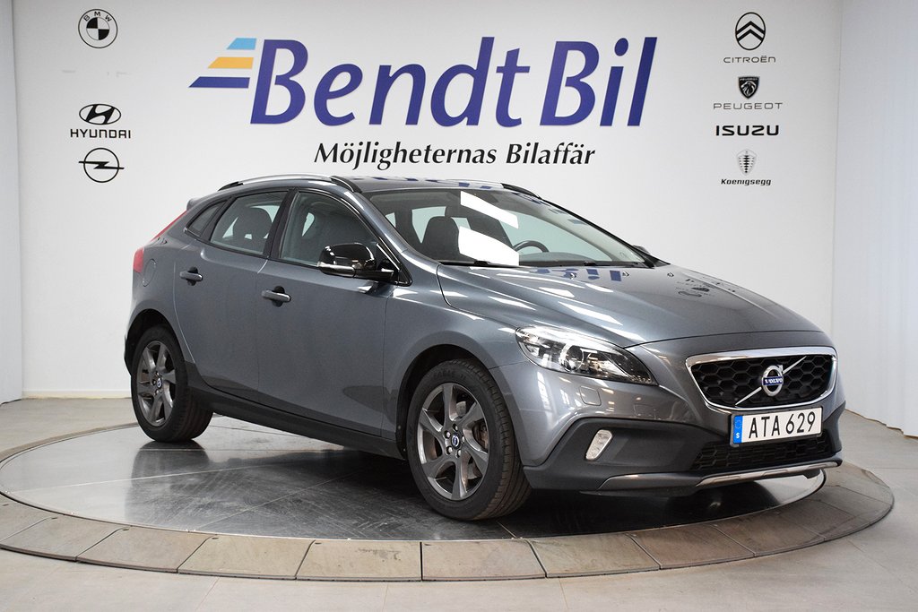 Volvo V40 Cross Country | D3 Geartronic | Summum |