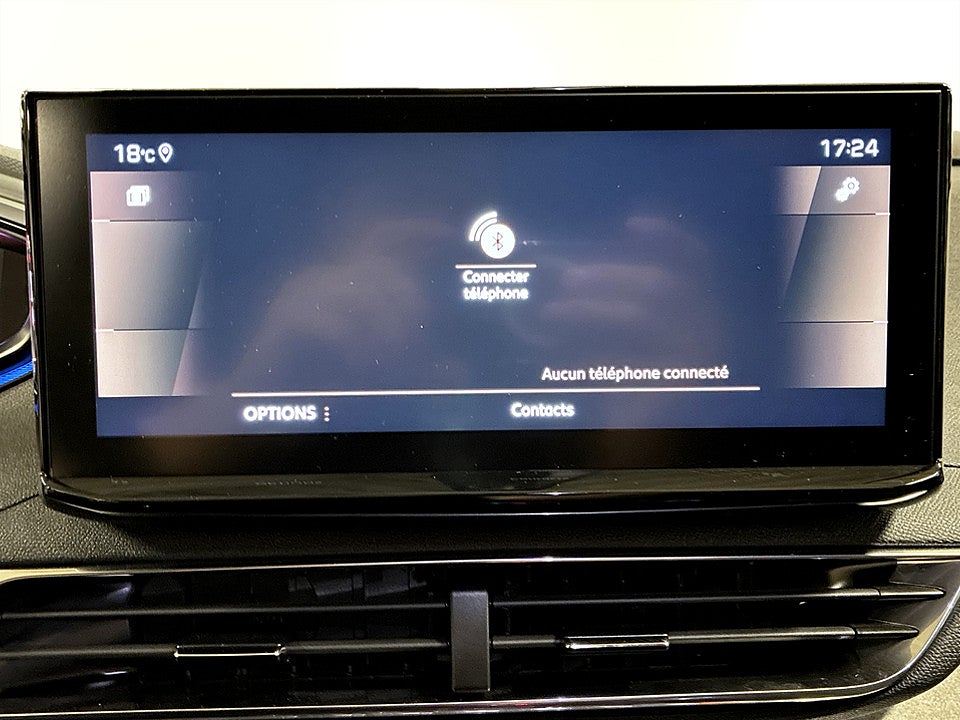 Bild på Peugeot 3008 GT 1.2 PT 130hk Aut B-KAMERA CARPLAY