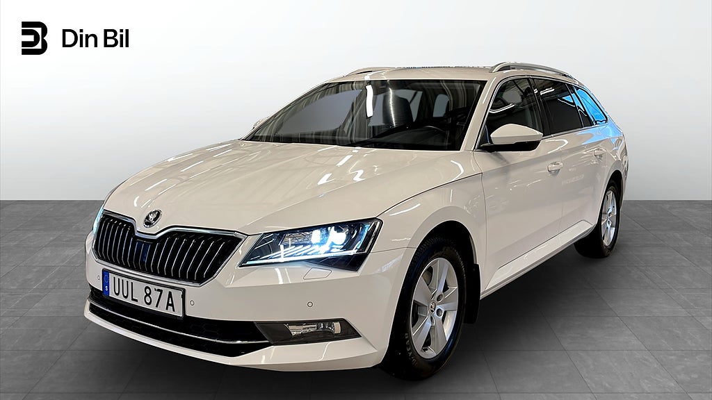 Skoda Superb 2.0 TDI Style Drag Läder Värmare 150 hk