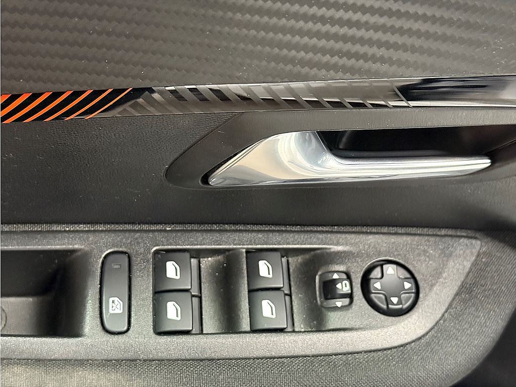 Bild på Peugeot E-208 Active Pack 50kWh 136hk Aut - CARPLAY, KEYLESS