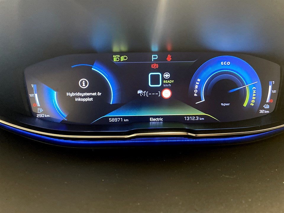 Bild på Peugeot 3008 GT Hybrid4 300hk Aut AWD - 360,ELSTOL,NAV