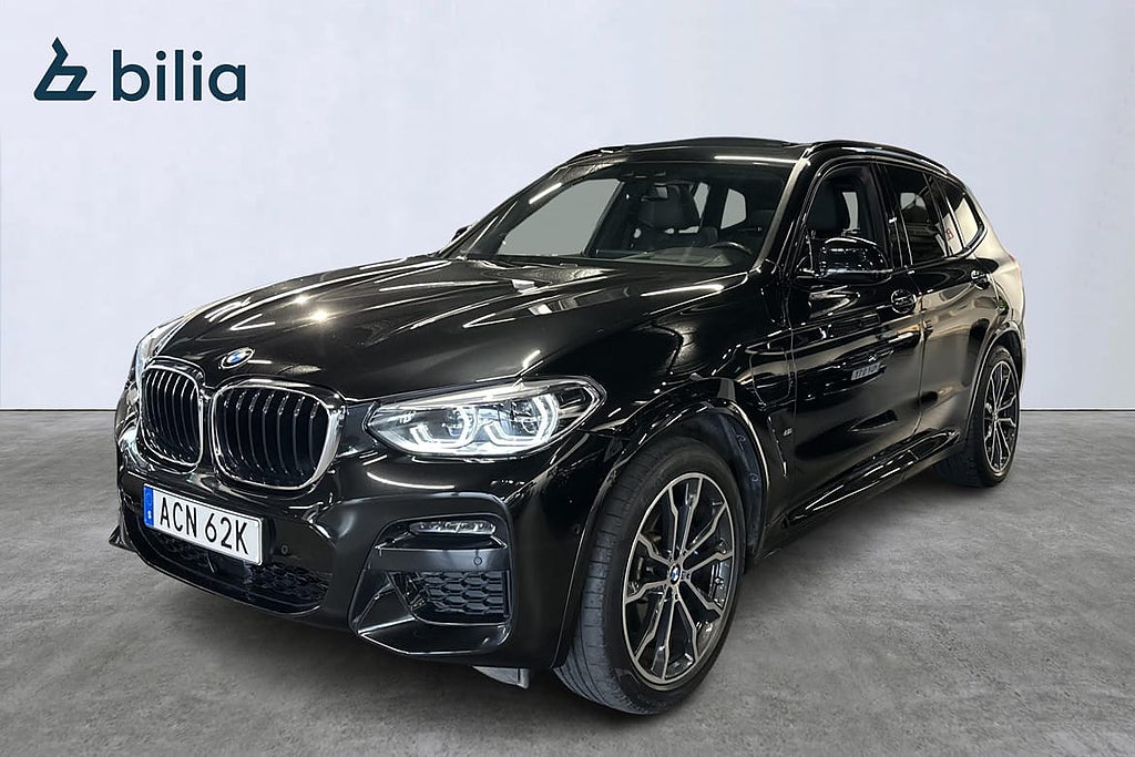 BMW X3 xDrive30e M-Sport Värmare Panorama Drag Carplay Navi