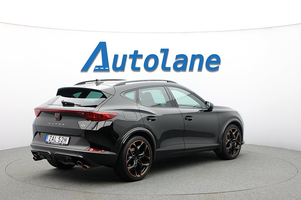 Cupra Formentor VZ5 2.5l 5-cyl, Kolfiber, 360°, BEATS®, CarPlay 390hk