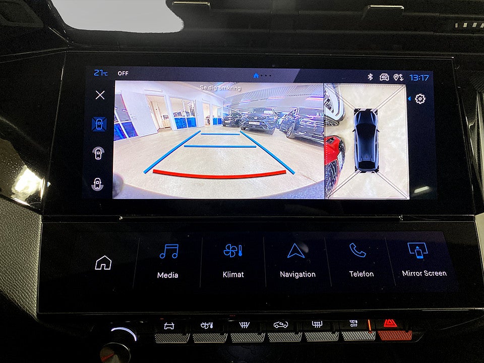 Bild på Peugeot 408 GT PHEV 225hk Aut B-KAMERA CARPLAY DRAG MASSAGE