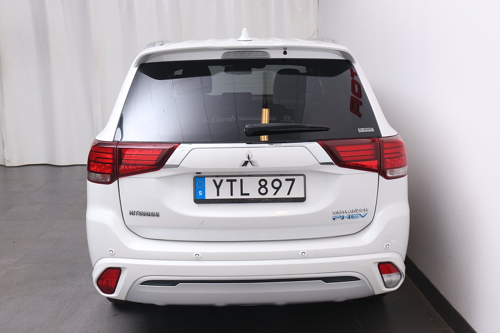 Mitsubishi Outlander PHEV 224hk Komfort AWD Aut Extraljus 2019