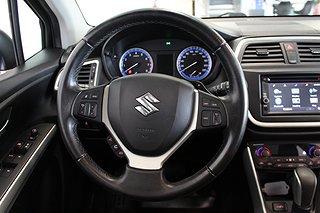 Kombi Suzuki S-Cross 12 av 22