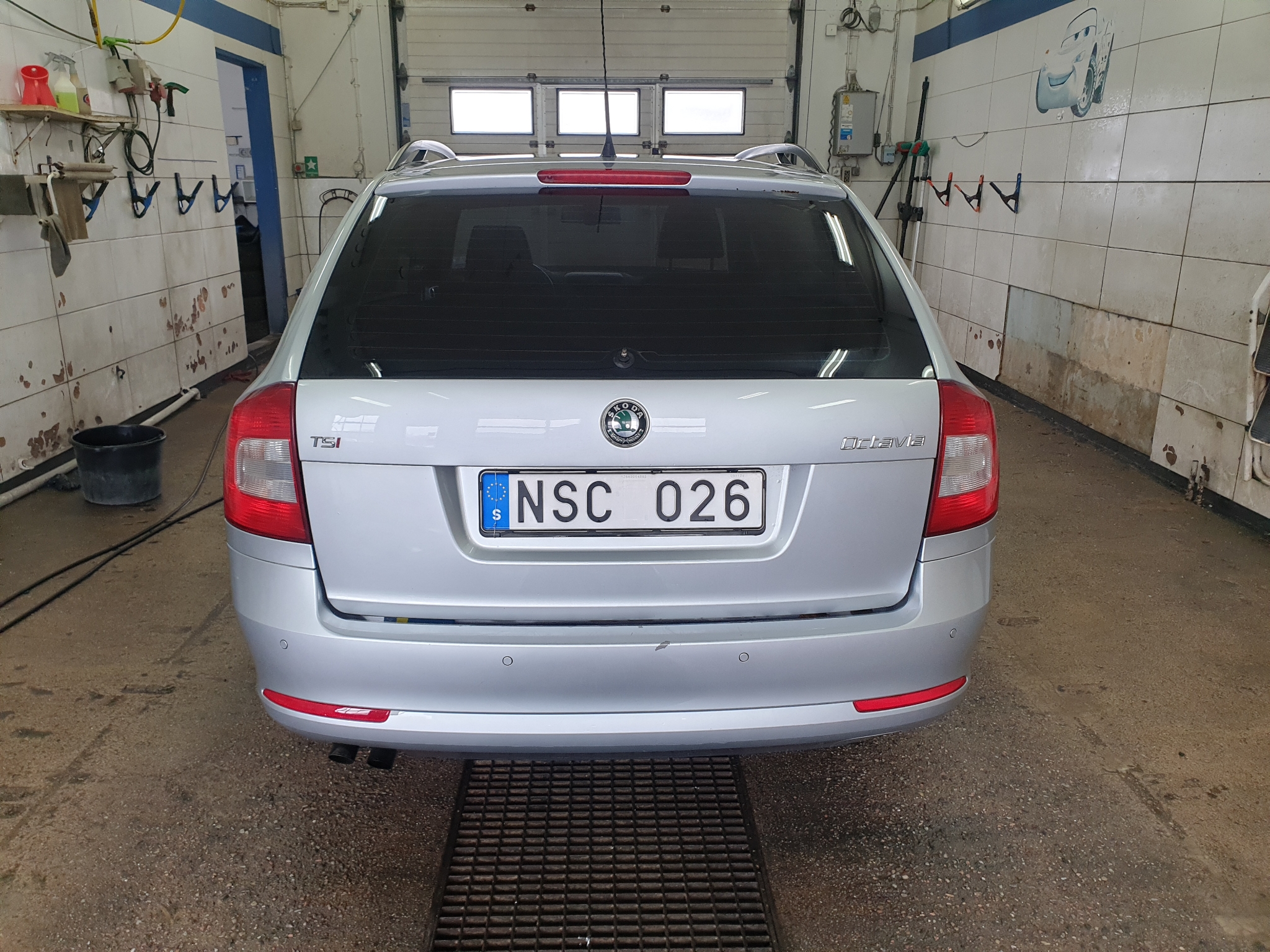 Skoda Octavia Kombi 1.8 TSI 160hk 2010, bild 4/41