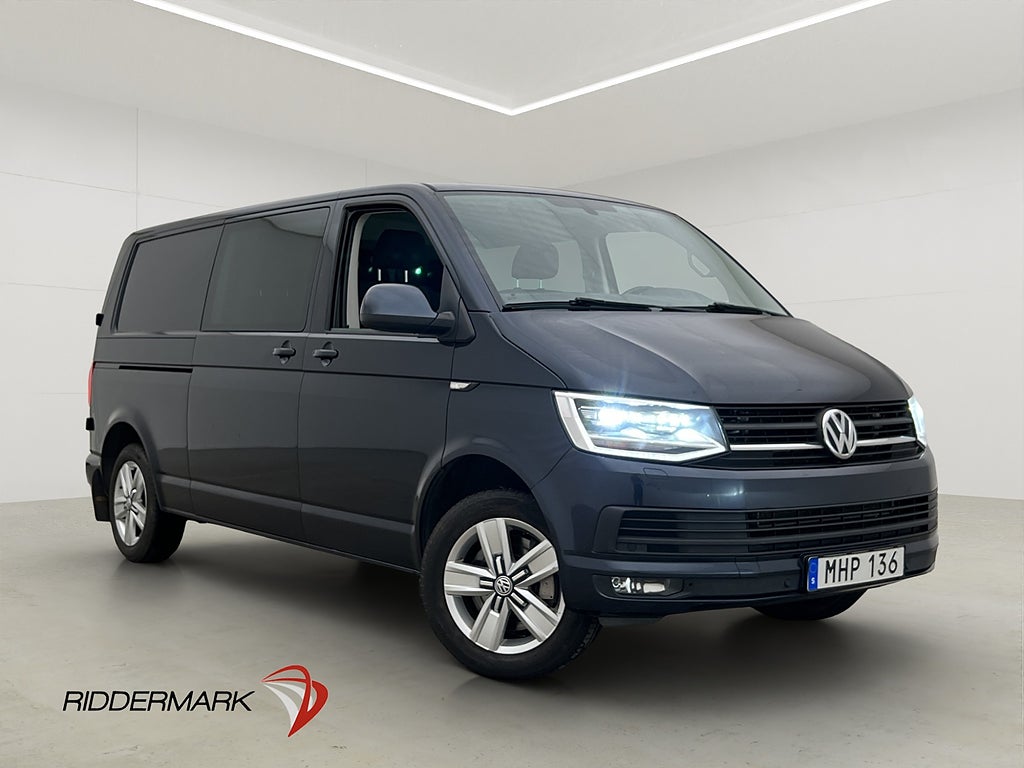 Volkswagen Transporter Kombi L2 Värmare PDC Dragkrok CARPLAY