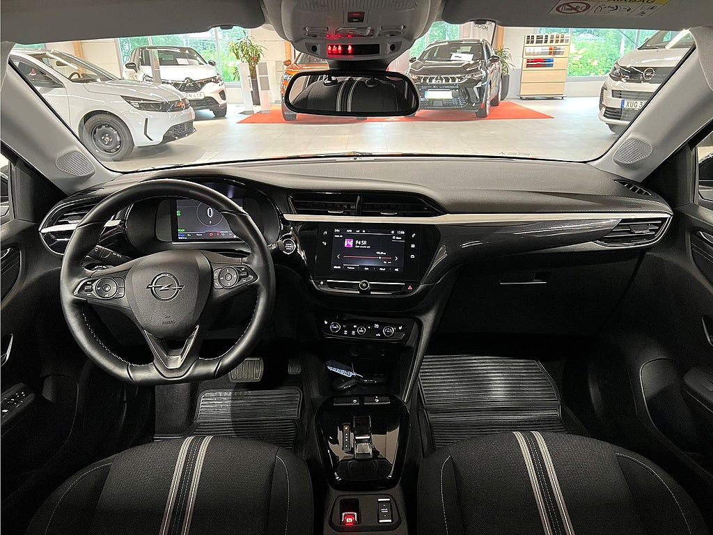 Bild på Opel Corsa-e D&T 50kWh 136hk Aut - B-KAMERA,RATTVÄRME,CARPLAY