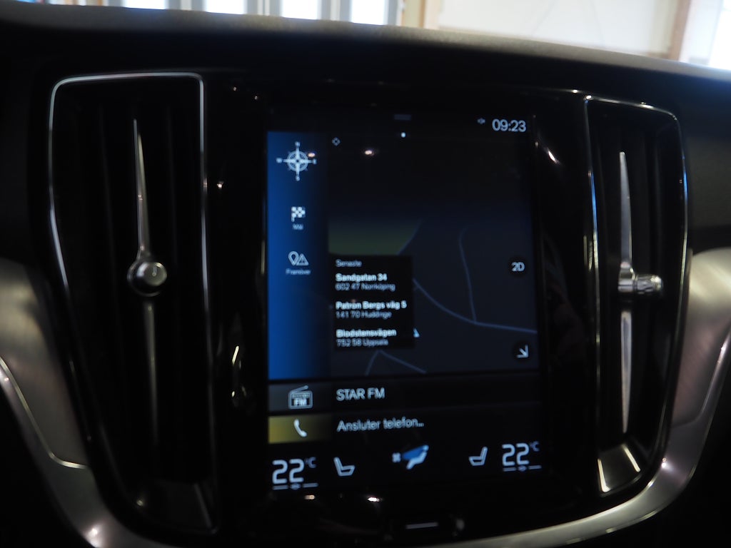 Volvo V60 D3 Geartronic Momentum | Drag | B-Kamera | D-Värmare | 2019
