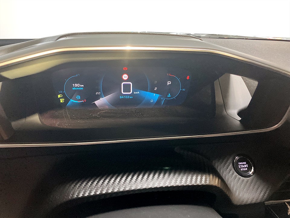Bild på Peugeot 2008 GT 1.2 PT 130hk Aut B-KAMERA CARPLAY