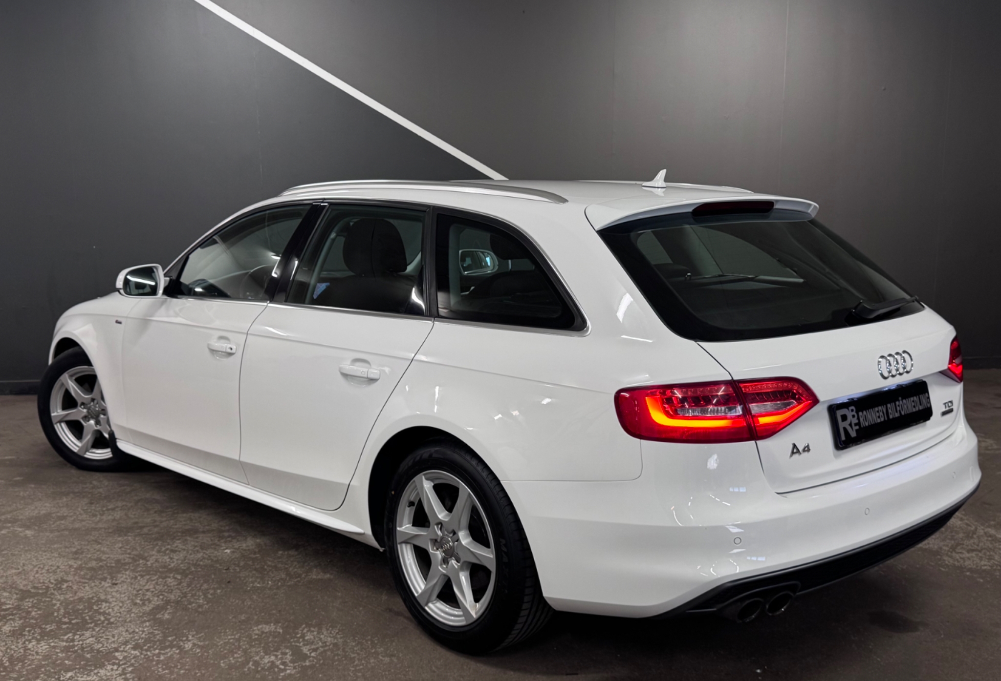 Audi A4 2015, kuva 5/42