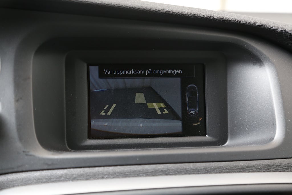Volvo V40 T3 150hk Kinetic Kamera P-sensorer 2013