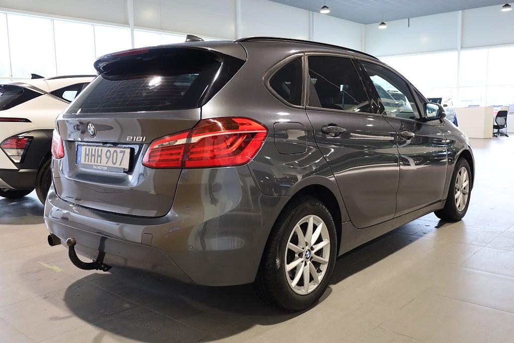 BMW 218 i Active Tourer Advantage Drag M-Värme Kamera 2017