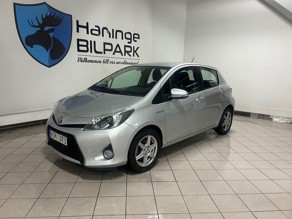 Toyota Yaris Hybrid e-CVT SUPERDEAL Fr 1318Kr/MÅN Kamkedja|BT