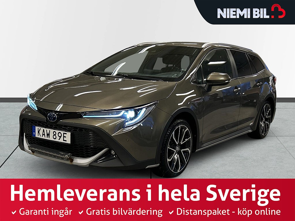 Toyota Corolla TREK Hybrid MoK-Värm/Navi/Låg Skatt/SoV-Däck