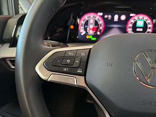 Volkswagen Golf 1.5 eTSI DSG Life S&v-hjul/Kamera/AdaptivFart/Carplay – bild 17
