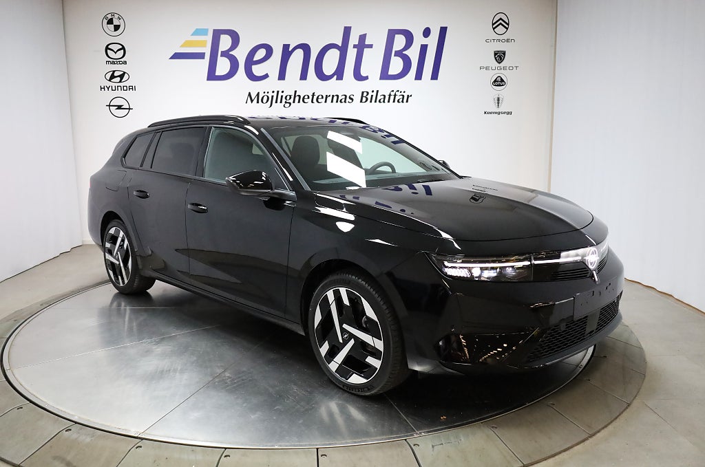 Opel Astra Sports Tourer Electric GS ink 3 års service