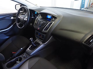 Halvkombi Ford Focus 9 av 21