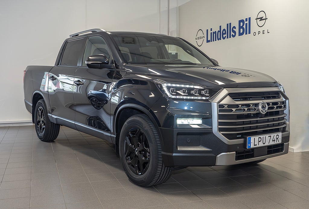 KGM Musso Grand Double Cab  2.2 e-XDi 4WD Black Line  Automat