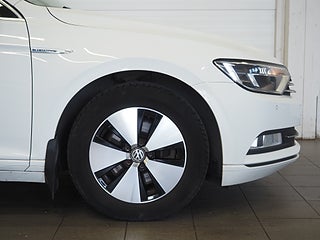 Kombi Volkswagen Passat 7 av 23