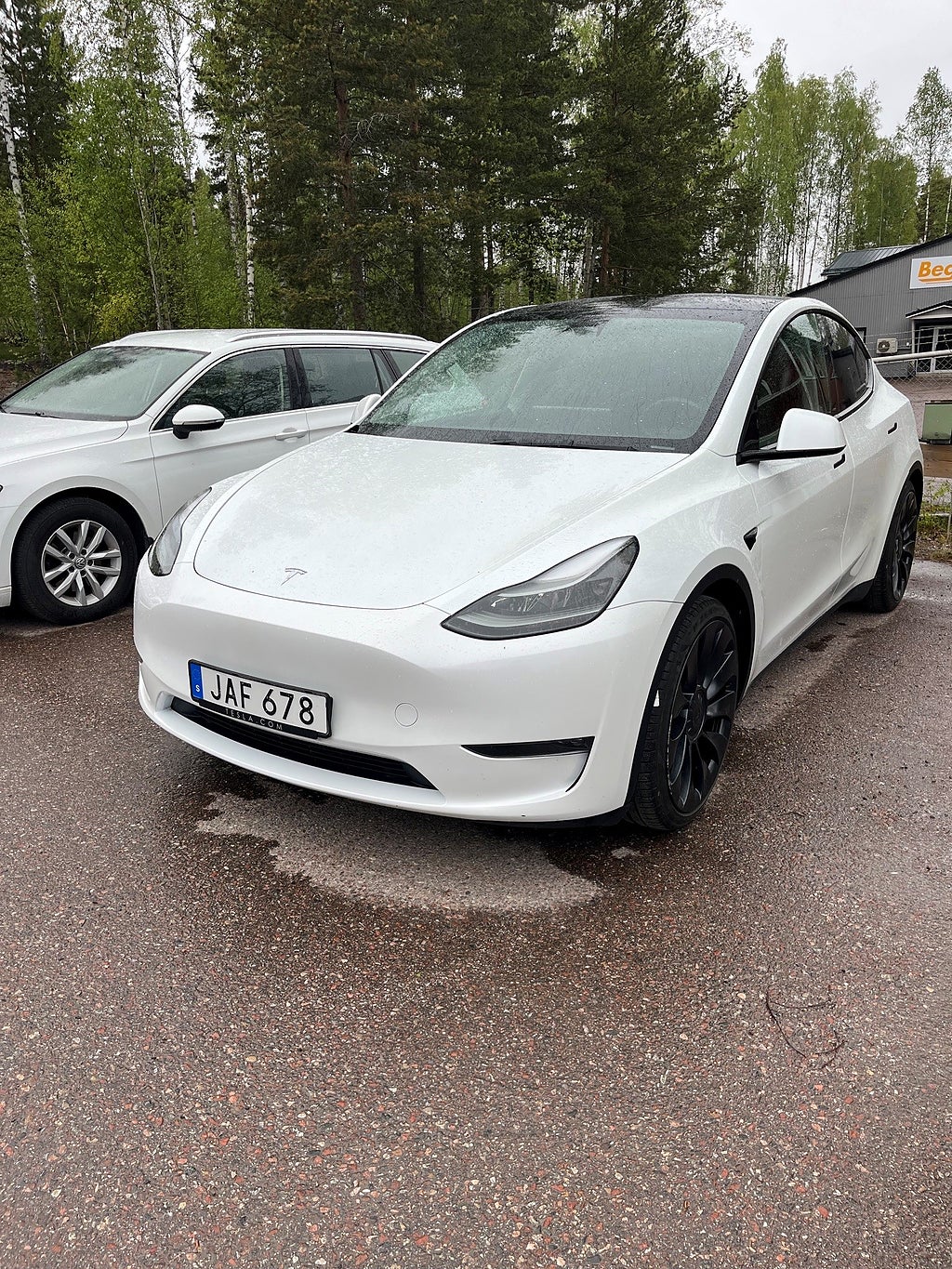 Tesla Model Y Performance AWD