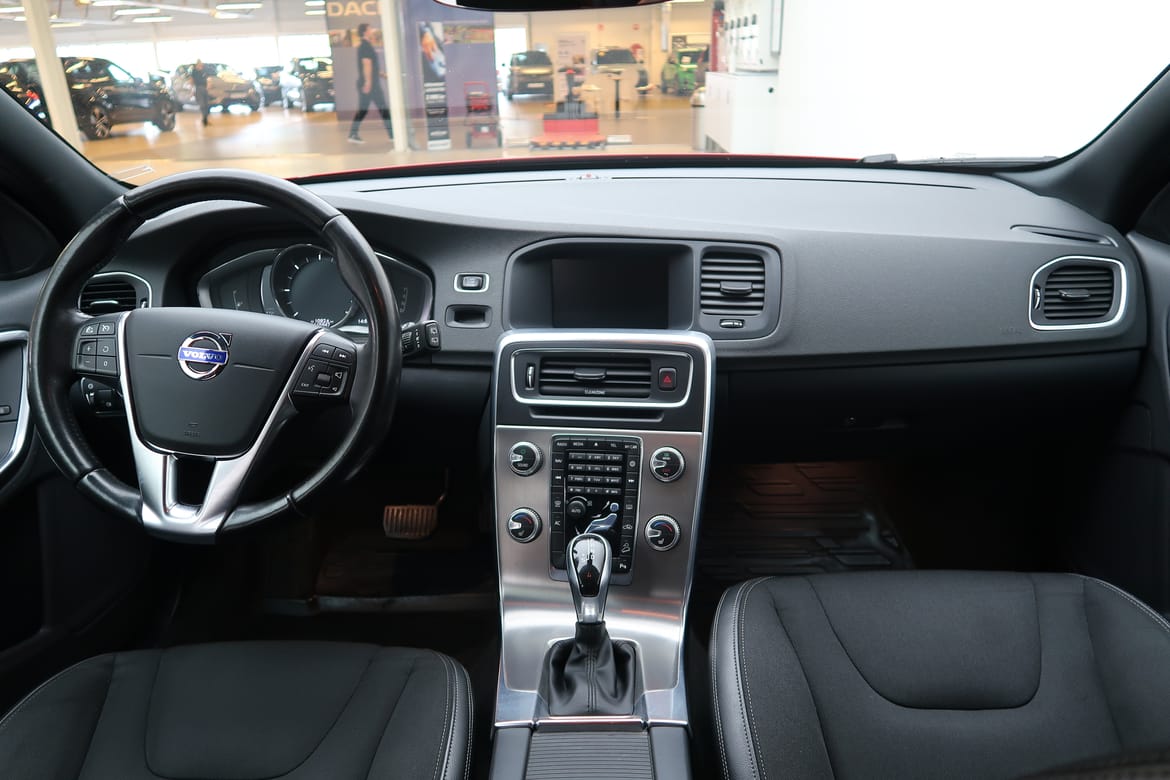 Volvo V60 Cross Country 2017, bild 6/42