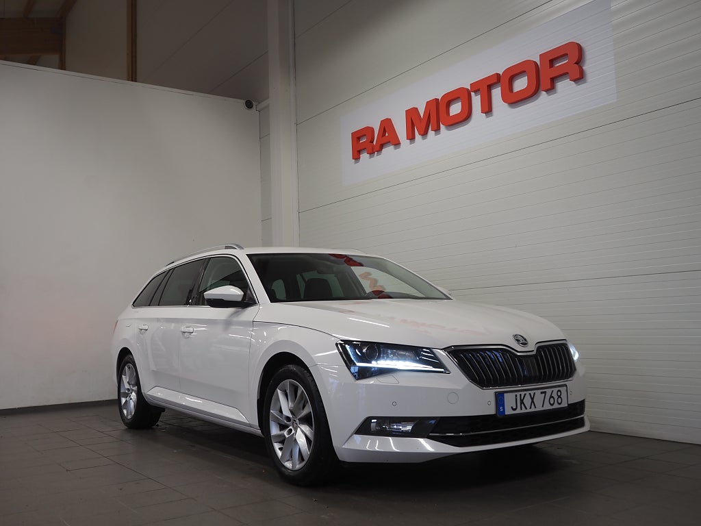 Skoda Superb Kombi 1.5 TSI Business Edt Drag P-Värm B-Kam 2019