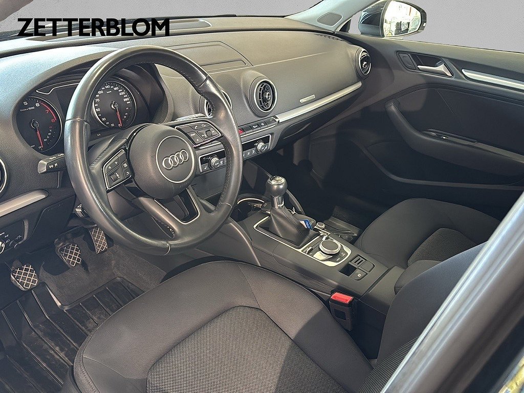 Halvkombi Audi A3 8 av 15