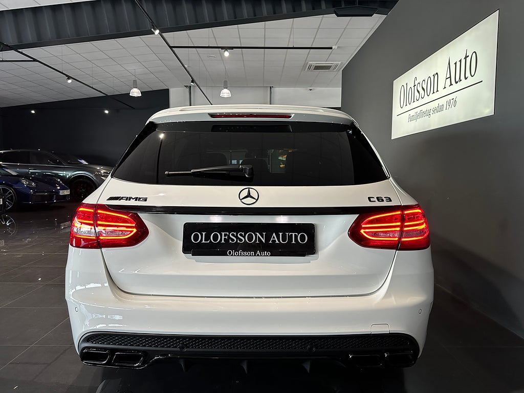 Mercedes-Benz C 63 AMG Panorama Burmester 600hk - bild 18