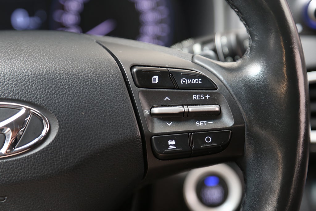 Hyundai Kona Hybrid 1,6 GDI 141hk Trend Aut Kamera CarPlay Dragkrok 2020