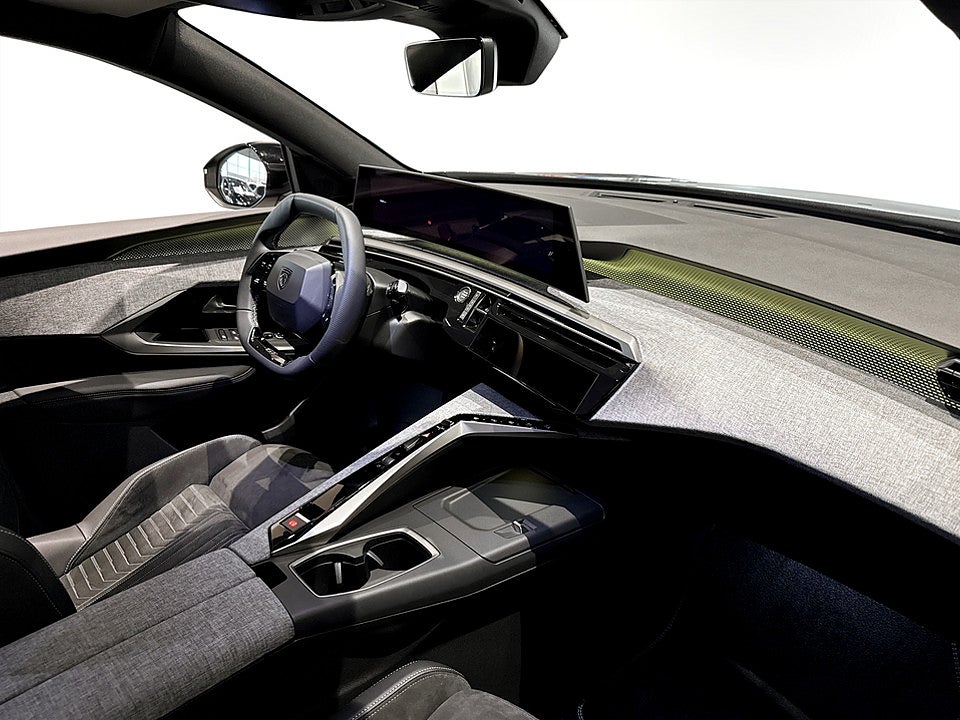 Bild på Peugeot 3008 GT Ultimate Hybrid 145hk Aut - 360,ELSTOL,CARPLAY