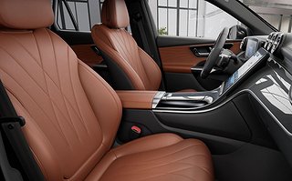 SUV Mercedes-Benz GLC 2 av 2