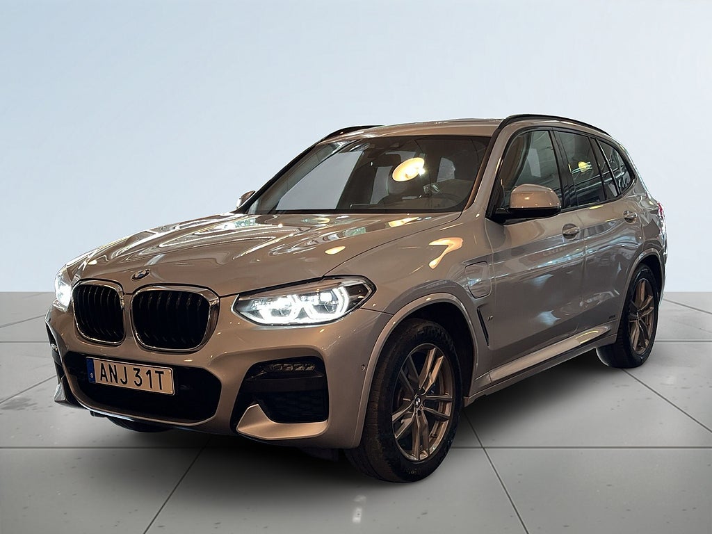 BMW X3 xDrive30e Steptronic M Sport Drag/Kamera/Navi/Panorama