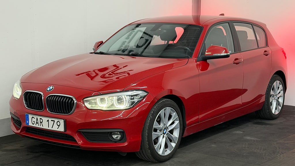 BMW 118I 5-dörrars Steptronic Advantage Euro 6 Automat
