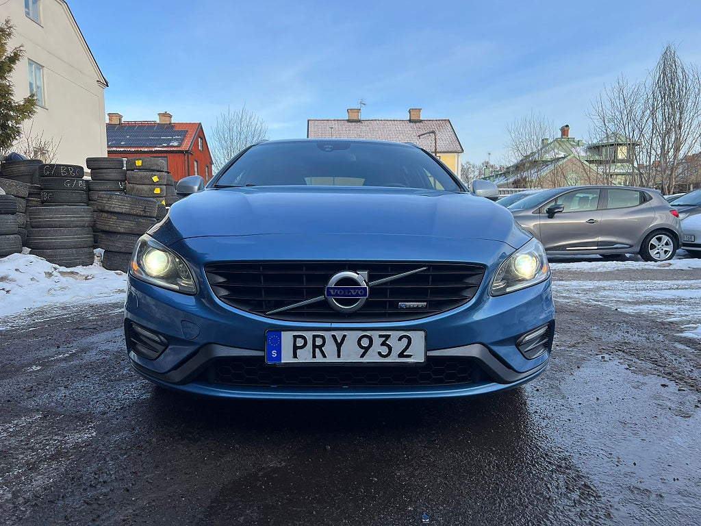 Volvo V60 D4 AWD Geartronic R-Design Euro 5