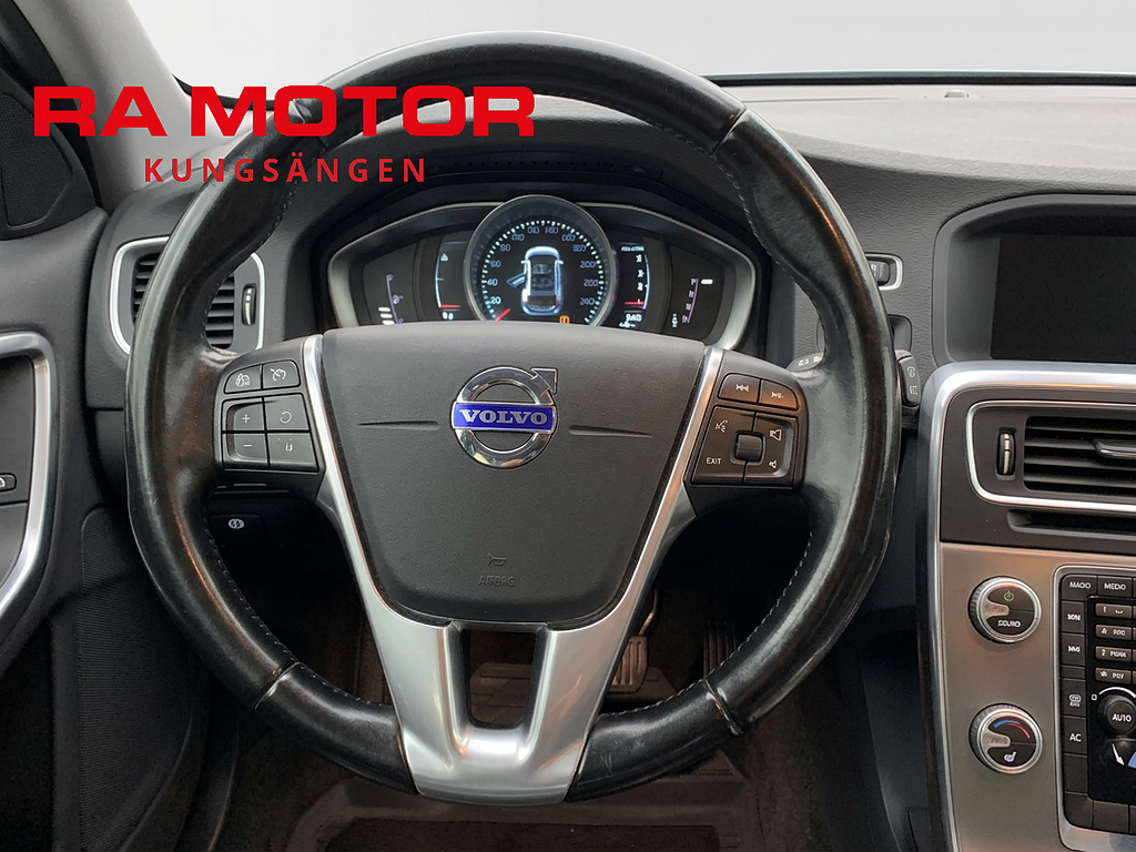 Volvo V60 V60 I D3 | Summum Business Edt | Drag | Läder 2016