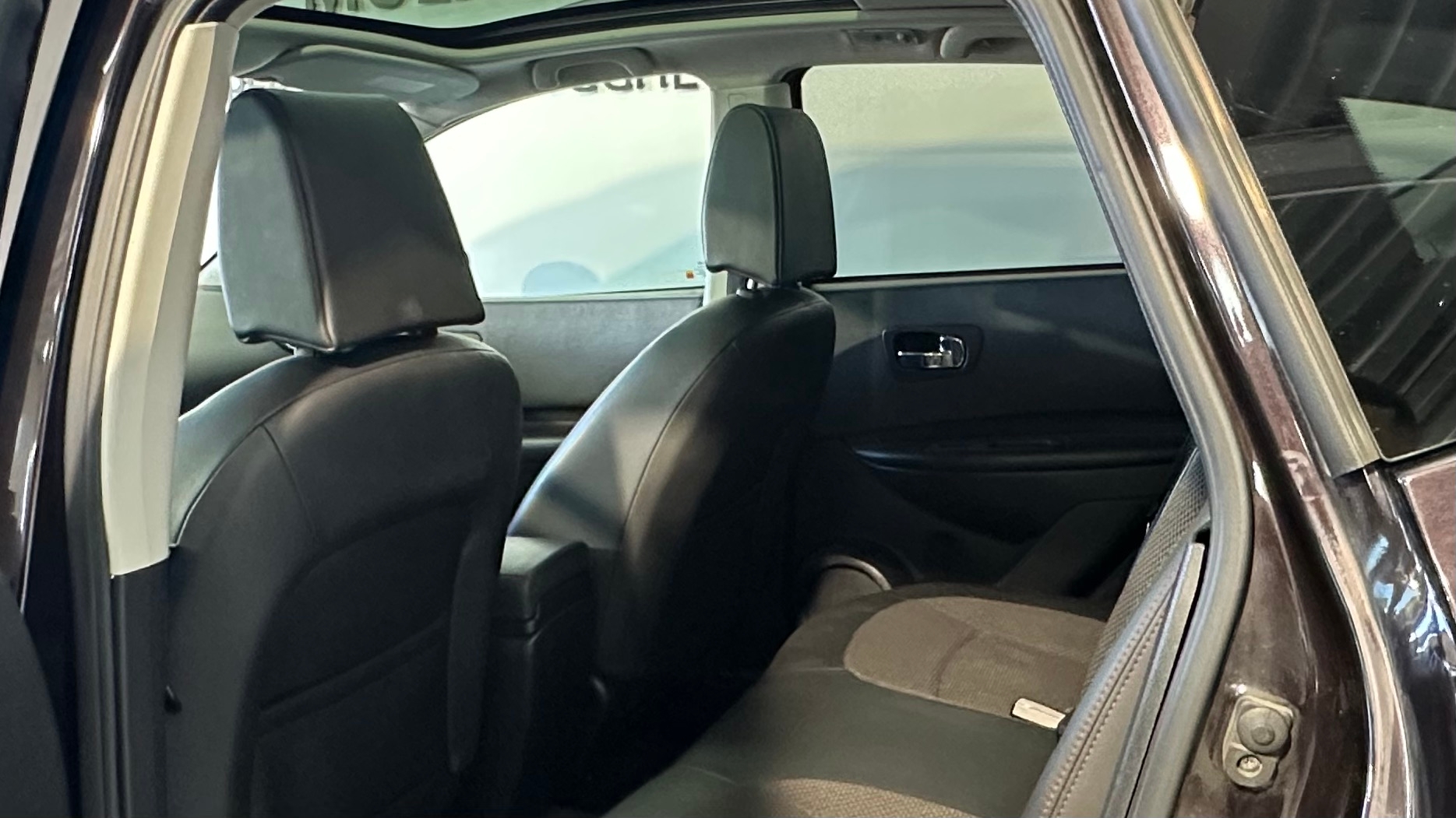 Nissan Qashqai 2.0 dCi DPF 4x4 Euro 4 2009, kuva 7/45