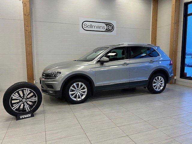 Volkswagen Tiguan 2.0 TDI 4Motion GT Drag/D-värmare/V-hjul 