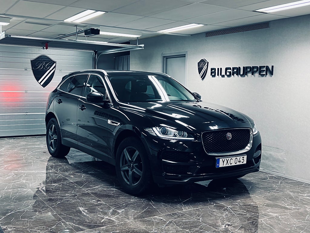 Jaguar F-Pace 20d|Keyless|Värmare|Backkamera|Fullservad|