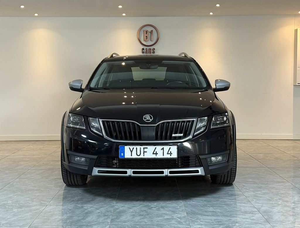 Skoda Octavia Scout 2.0 TDI SCR 4x4 PREMIUM D-VÄRMARE KELYSS CANTON B-KAM