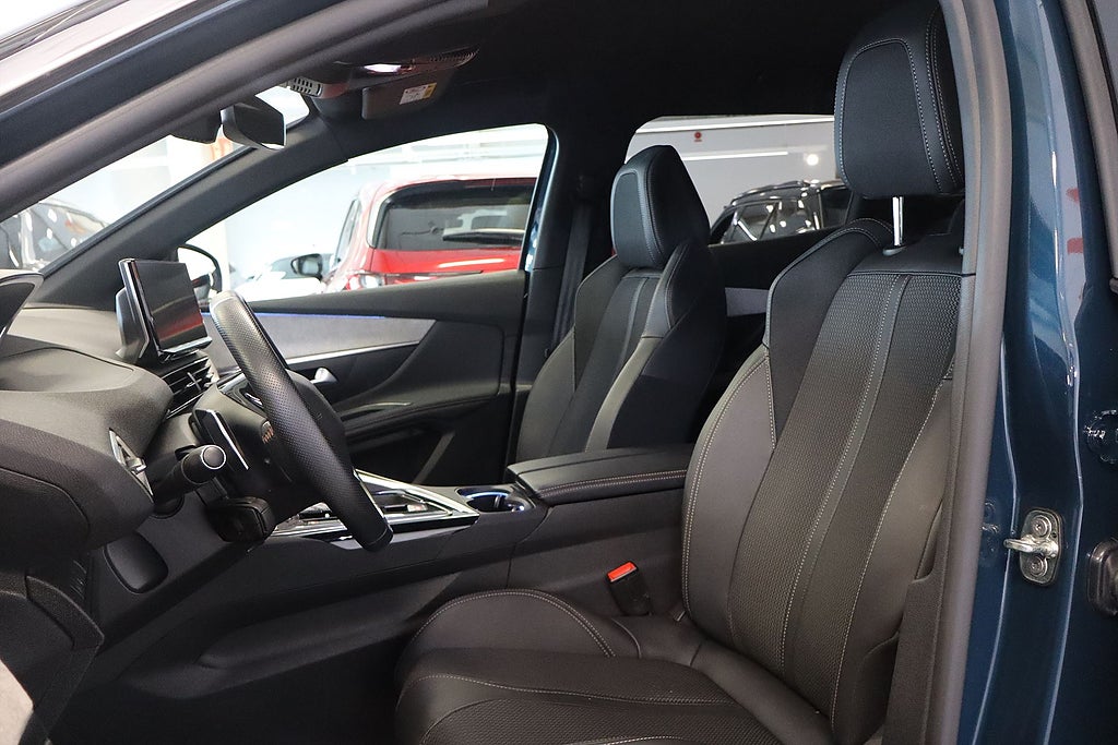 Bild på Peugeot 3008 GT 1.2 PT 130hk Aut - B-KAMERA, CARPLAY, NAV