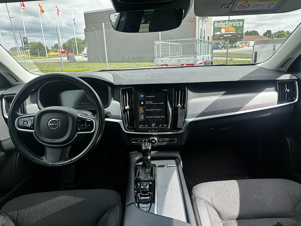 Volvo V90 Cross Country D4 AWD Geartronic Advanced SE III Euro 6