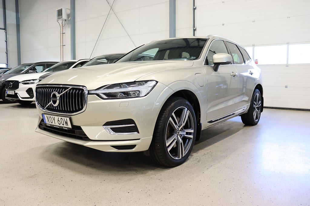 Volvo XC60 T8 AWD Inscription Drag B-Värm Pano H/K B-Kam 392hk
