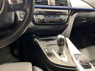 Halvkombi BMW 320 22 av 23