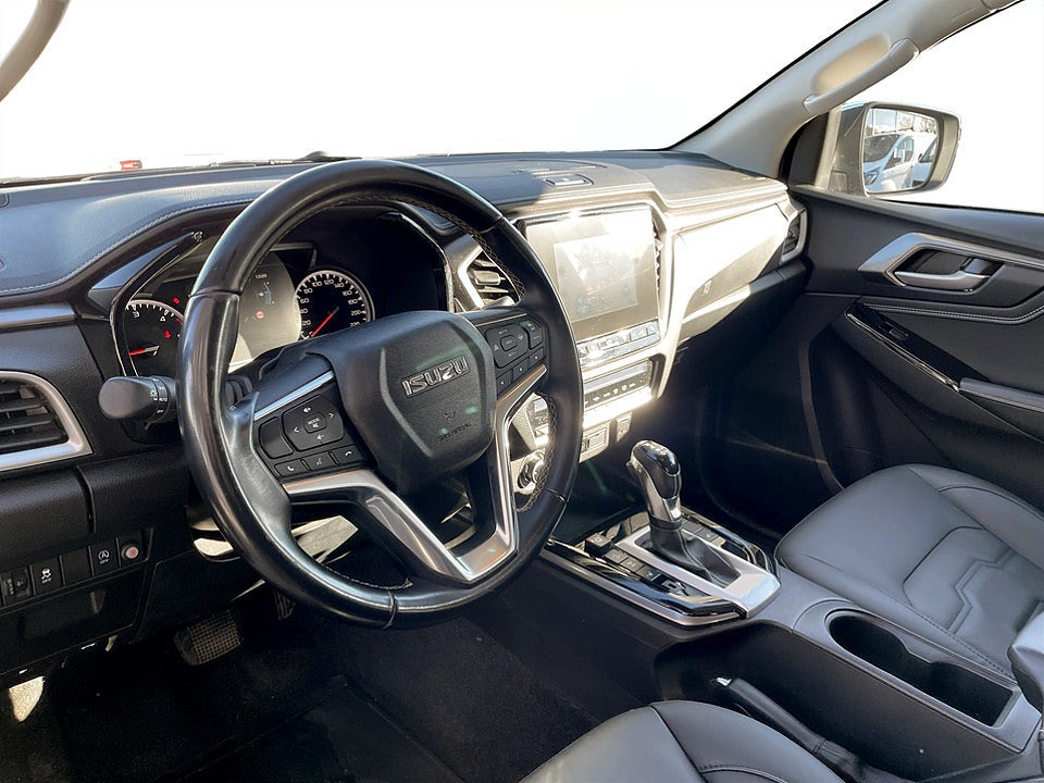 Bild på Isuzu D-max Crew Cab 1.9 CNG 163hk Aut 4WD NYBILSGARANTI KVAR