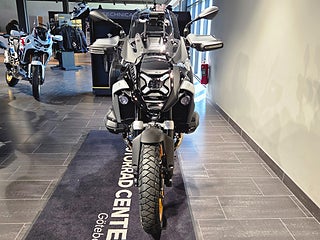 BMW R1300GS/Räntekampanj 3,45%/Automat/Väskor ingår/Omg lev!