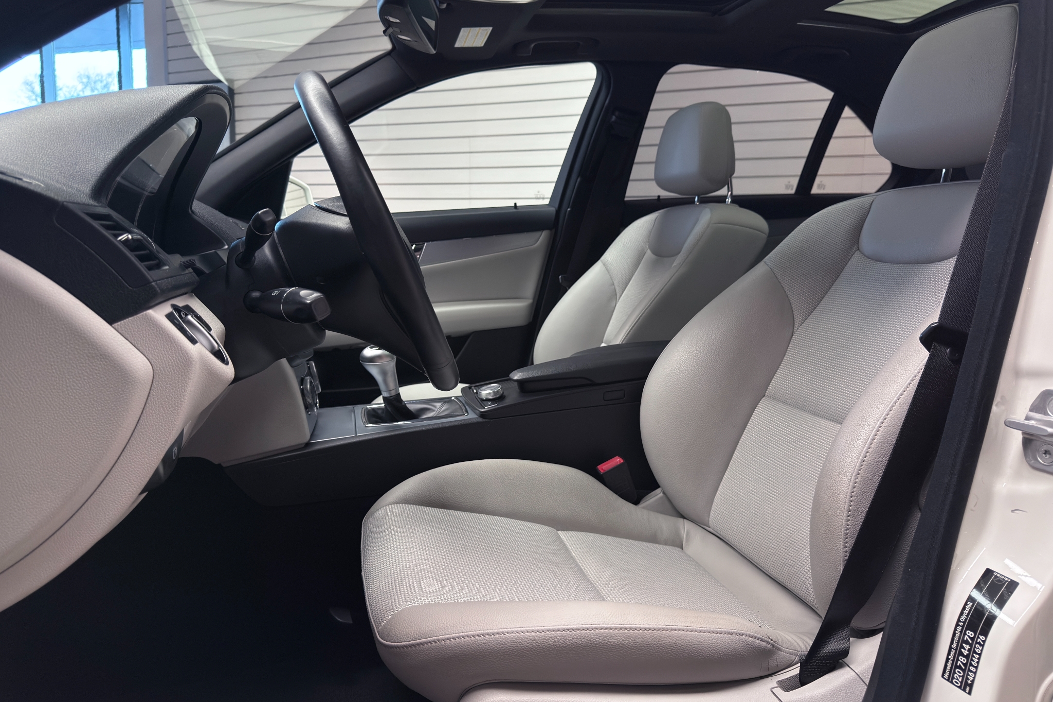 Mercedes-Benz C 220 CDI AMG Sport Avantgarde|Panorama|Svsåld 2011 - miniatyr 31