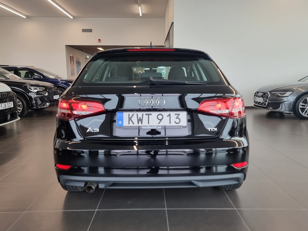 Audi A3 1.6 TDI 2018, photo 10/10