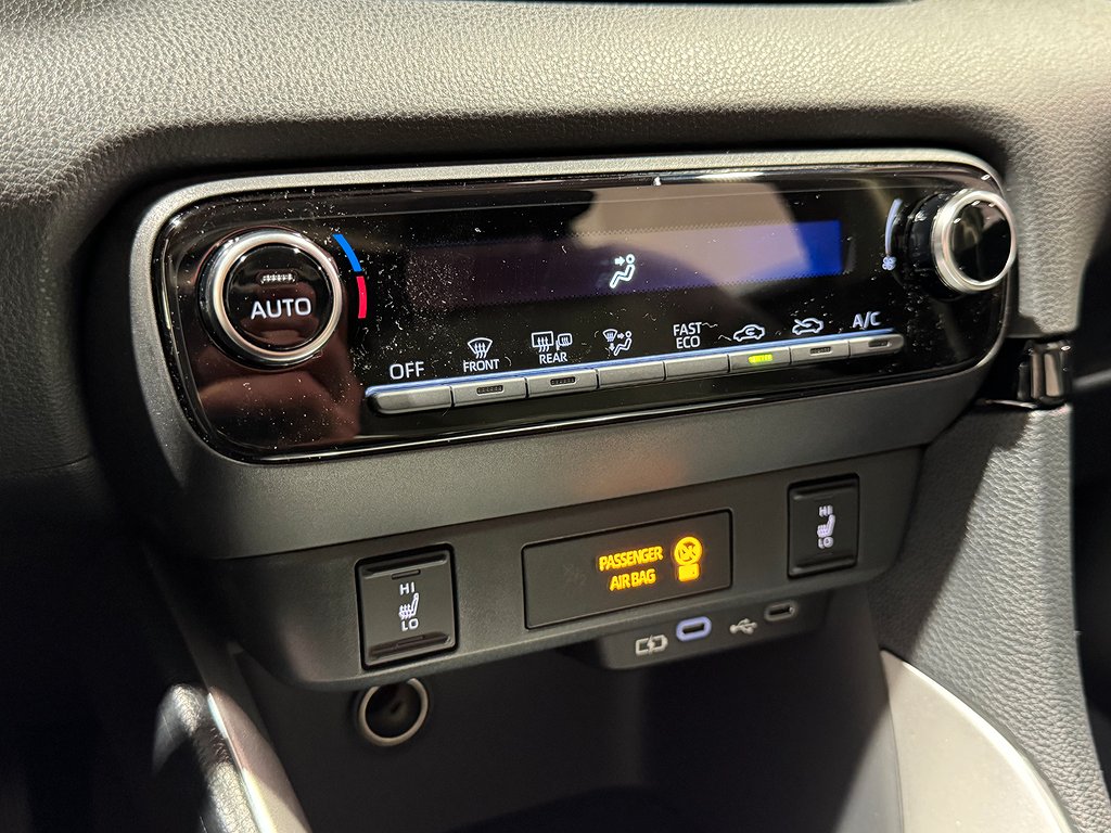 Mazda 2 Centre-line Hybrid 116 hk CVT OMG LEV FACELIFT 2024